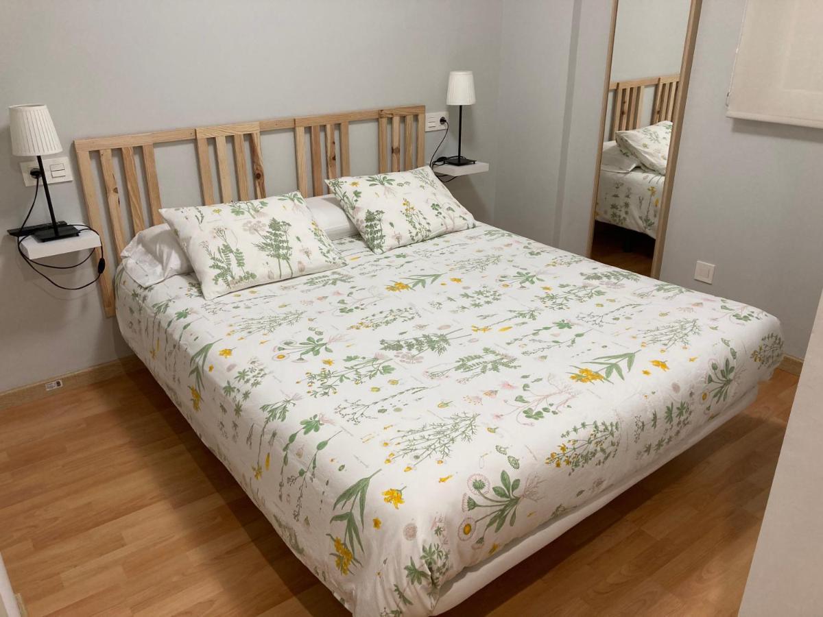 Amazing Studio Sito 4 Parking Gratis Salamanca Bagian luar foto