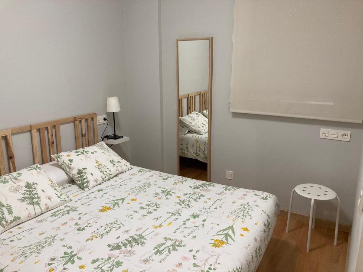 Amazing Studio Sito 4 Parking Gratis Salamanca Bagian luar foto